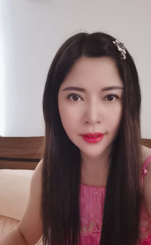 长宁小少妇杜鹃花